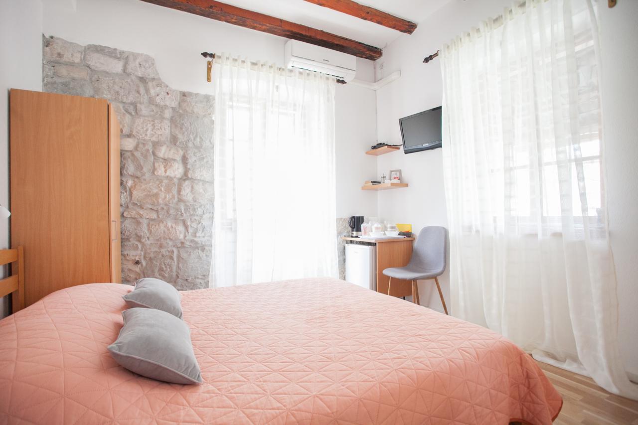 Guesthouse Trogir Proto Zewnętrze zdjęcie
